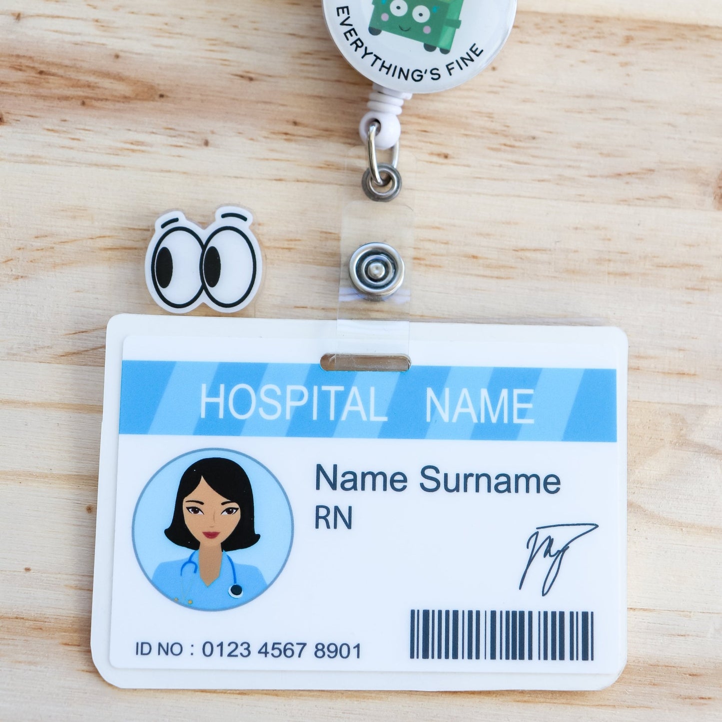 Badge Topper - Side Eye - Acclaim Status CoAcclaim Status CoHorizontal Badge