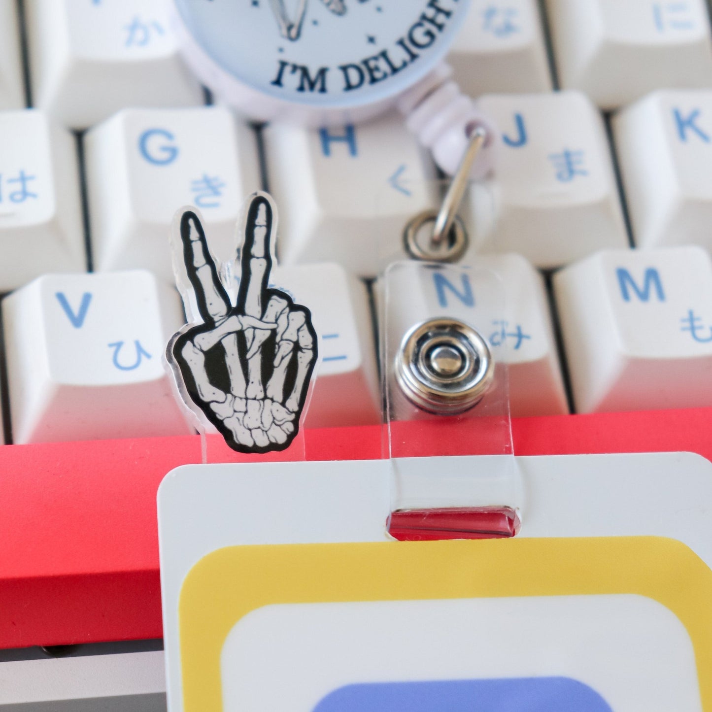 Badge Topper - Skeleton Hand - Acclaim Status CoAcclaim Status CoHorizontal Badge