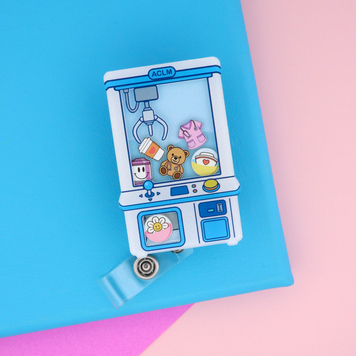 Claw Machine Shaker Badge Reel